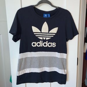 New Blue Adidas oversized Tee XS